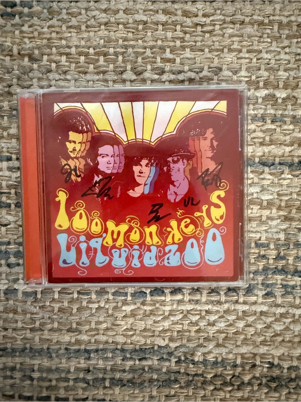 Signed twilight Jackson Rathbone 100 monkeys cd